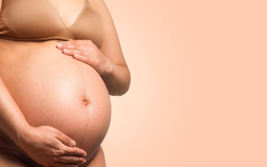 Gravidez após abdominoplastia causa problemas?